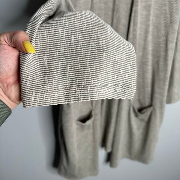 DONNI‎ Women's Gray Textured Sand Wash Cotton Blend Open Fron Cardigan OSFA NWT - Picture 3 of 7